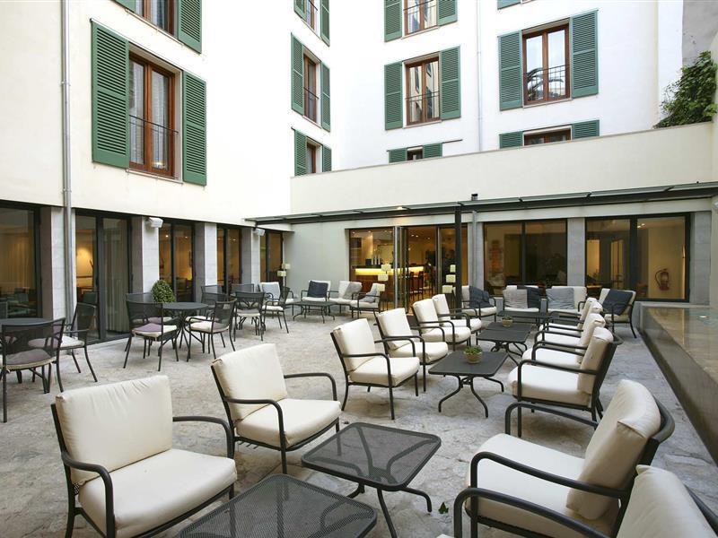 Petit Palace Hotel Tres Пальма-де-Майорка Экстерьер фото